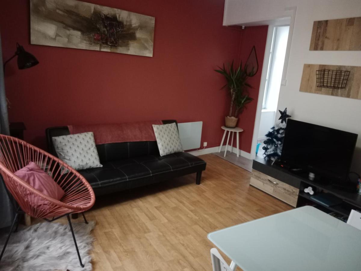 Pounette, Appartement T3 Centre / Thermes Luxeuil エクステリア 写真