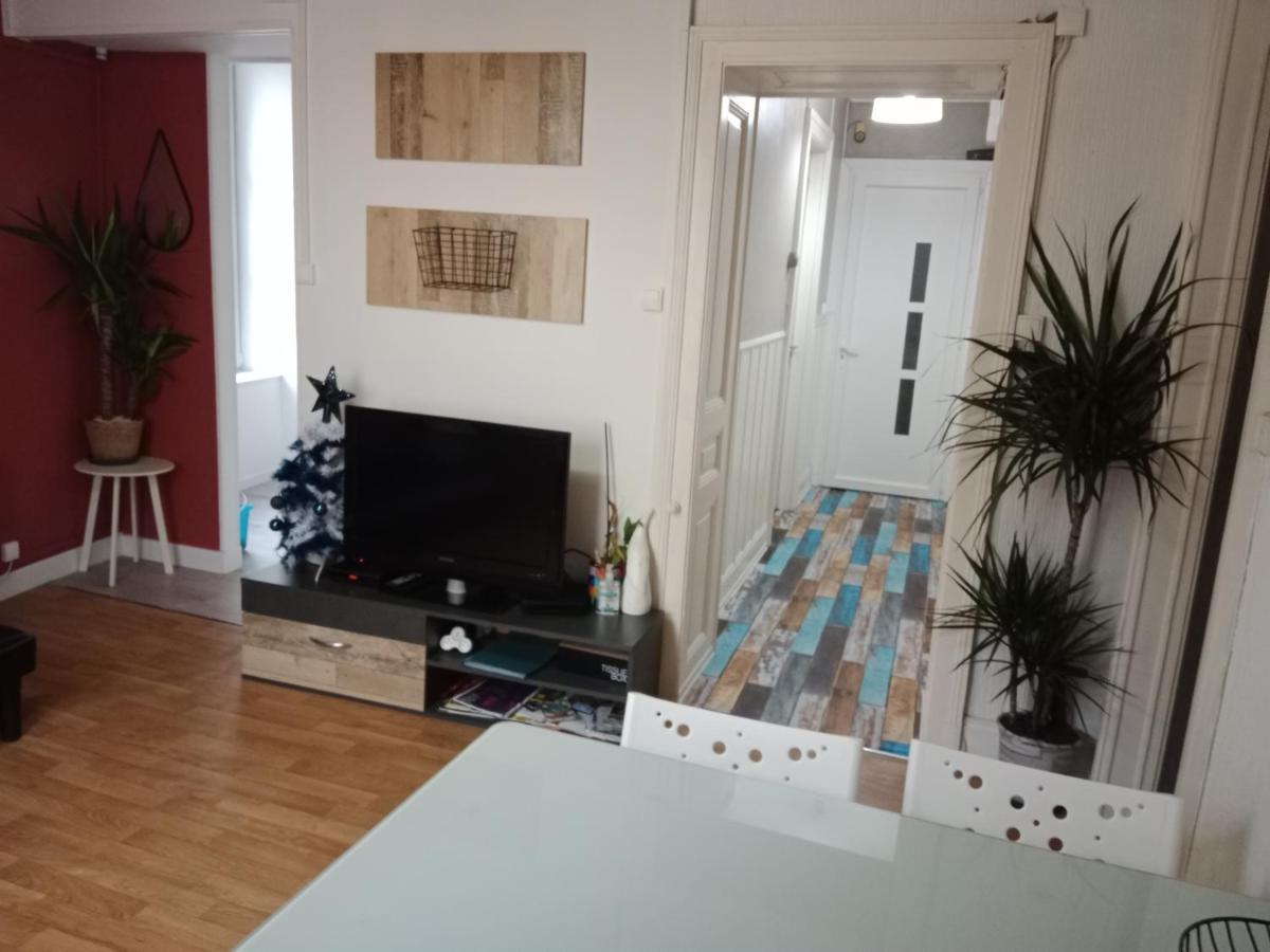 Pounette, Appartement T3 Centre / Thermes Luxeuil エクステリア 写真