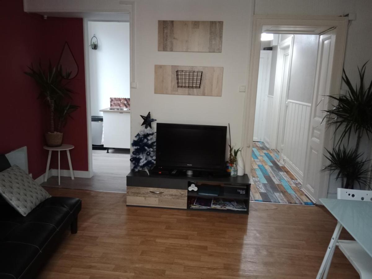 Pounette, Appartement T3 Centre / Thermes Luxeuil エクステリア 写真